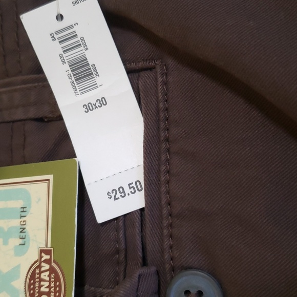 NWT Old Navy khakis / 30x30 - Picture 3 of 5